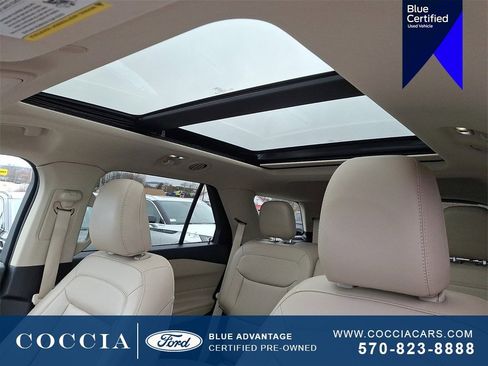 Certified 2022 Ford Explorer XLT w/ Equipment Group 202A image 15