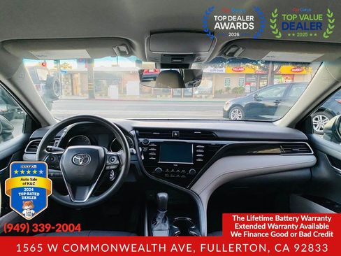 Used 2020 Toyota Camry LE FWD image 23