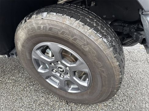 Used 2025 Ford Bronco Big Bend image 13