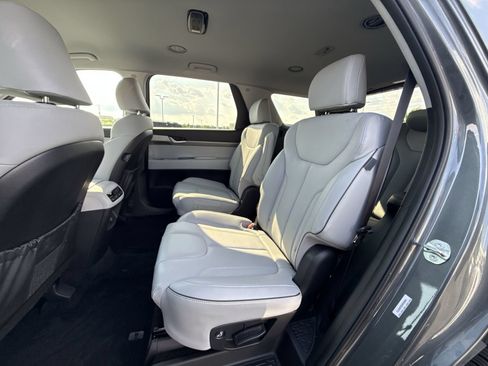 Certified 2025 Hyundai Palisade SEL AWD/4WD image 25