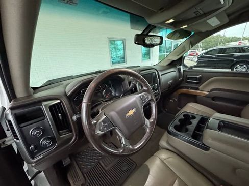 Used 2018 Chevrolet Silverado 1500 LTZ w/ Texas Edition image 14