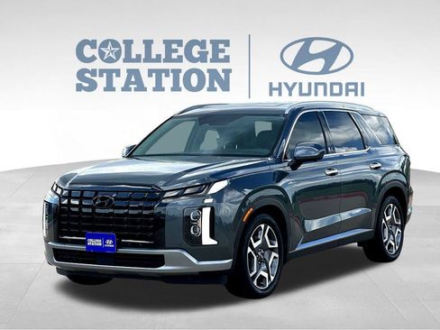 Used 2024 Hyundai Palisade Limited FWD image 6