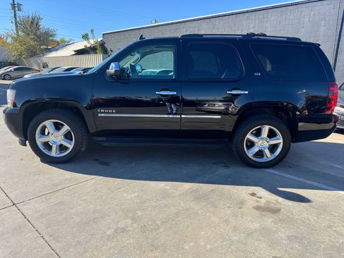 Used 2012 Chevrolet Tahoe LTZ image 4