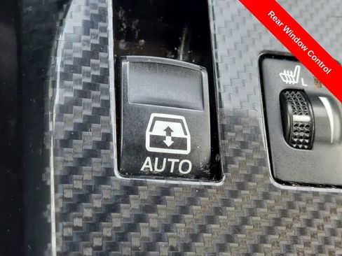 Certified 2021 Toyota 4Runner Venture w/ Moonroof Package AWD/4WD image 24
