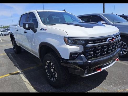 Used 2026 Chevrolet Silverado 1500 ZR2 AWD/4WD image 1