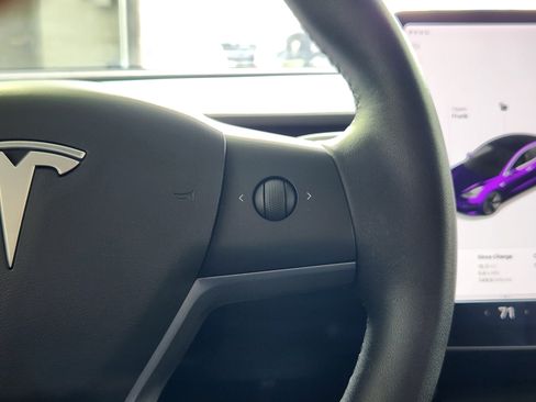 Used 2020 Tesla Model 3 Long Range image 21