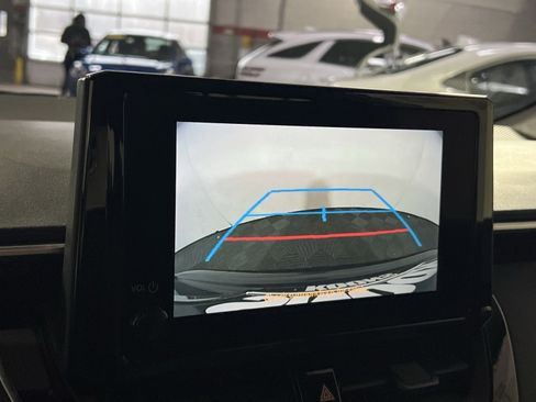 Used 2024 Toyota Corolla SE image 16