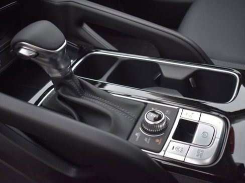 New 2025 Kia Telluride S image 25