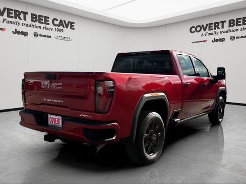 Used 2024 GMC Sierra 2500 AT4 w/ AT4 Premium Plus Package image 9