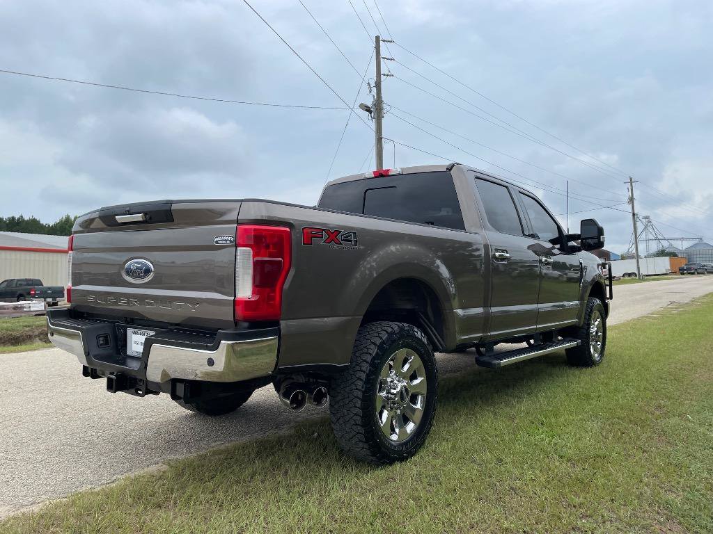Used 2019 Ford F250 Lariat w/ Chrome Package AWD/4WD image 5