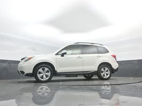 Used 2016 Subaru Forester 2.5i Premium w/ All-Weather Package image 36
