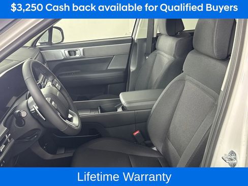 New 2026 Hyundai Santa Fe SE image 9