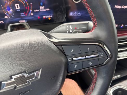 Used 2024 Chevrolet Traverse RS w/ LPO, Floor Liner Package image 32