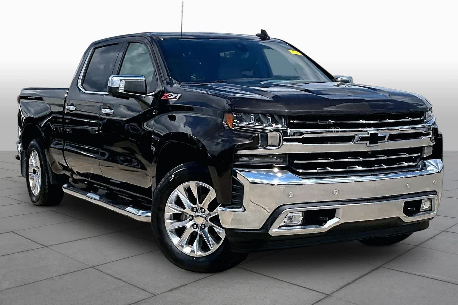 Used 2020 Chevrolet Silverado 1500 LTZ w/ LTZ Premium Package AWD/4WD image 3