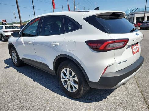 Used 2025 Ford Escape Active AWD/4WD image 7