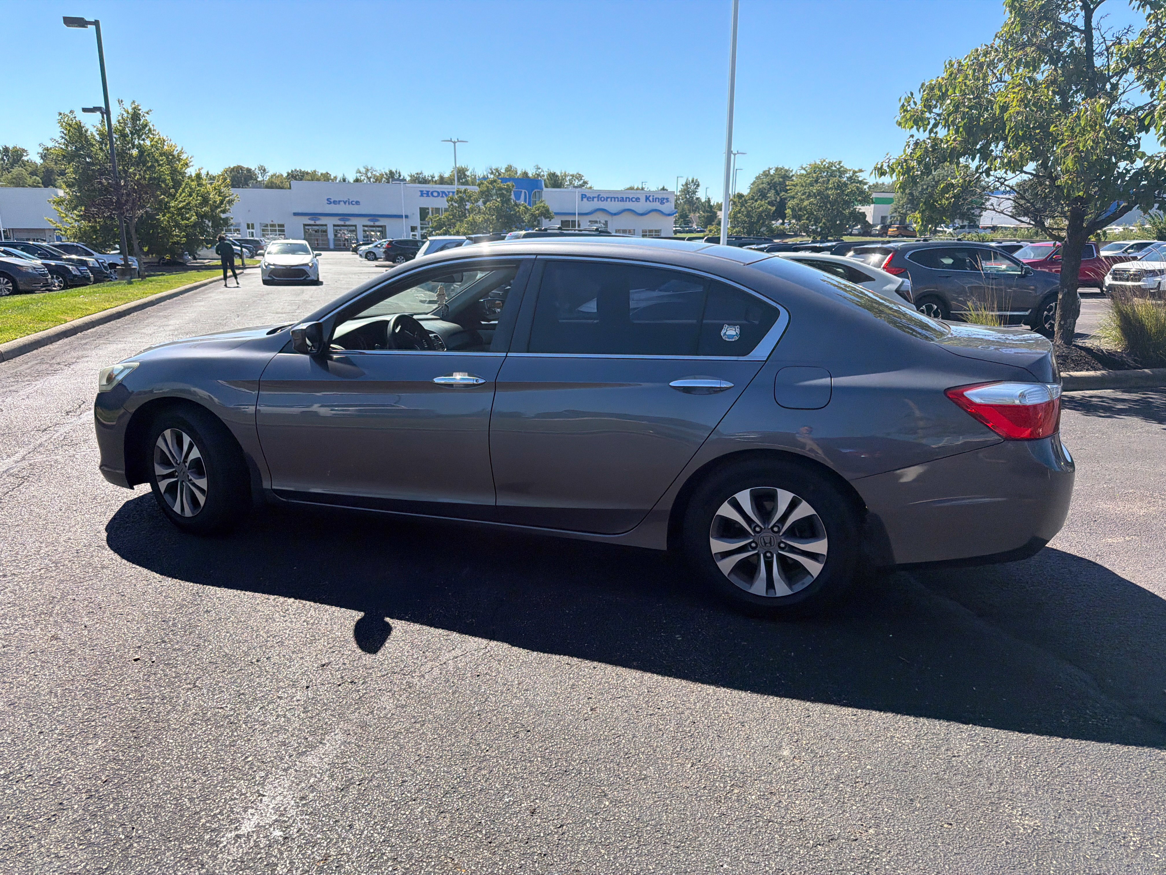 Used 2015 Honda Accord LX image 9
