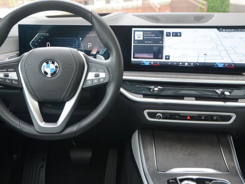 Used 2025 BMW X5 xDrive40i image 18