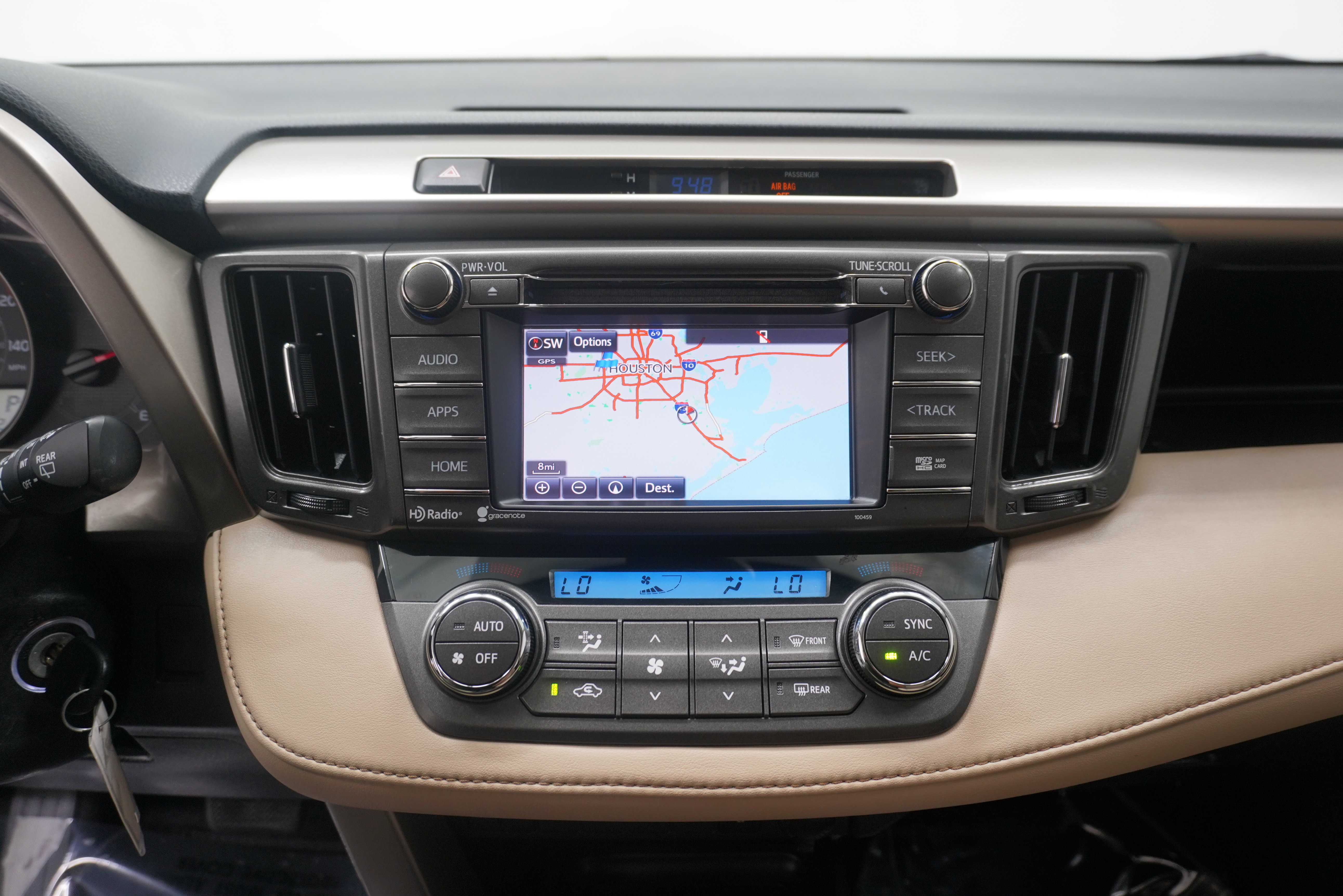 Used 2015 Toyota RAV4 XLE FWD image 16