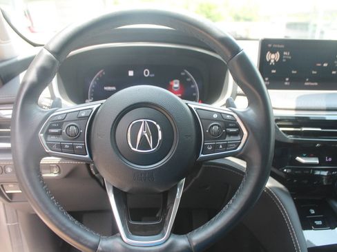 Used 2023 Acura MDX SH-AWD w/ Advance Package image 14