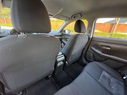 Used 2025 Nissan Sentra SR image 24