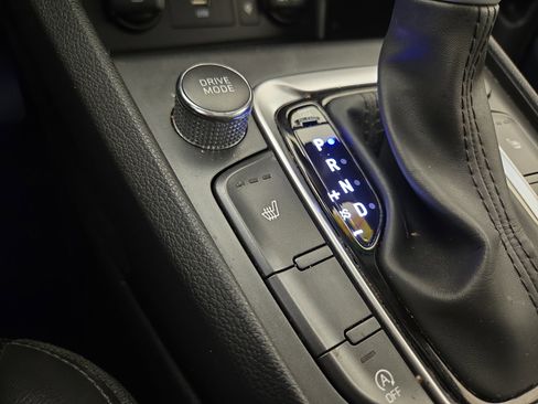 Used 2023 Hyundai Kona Limited image 28