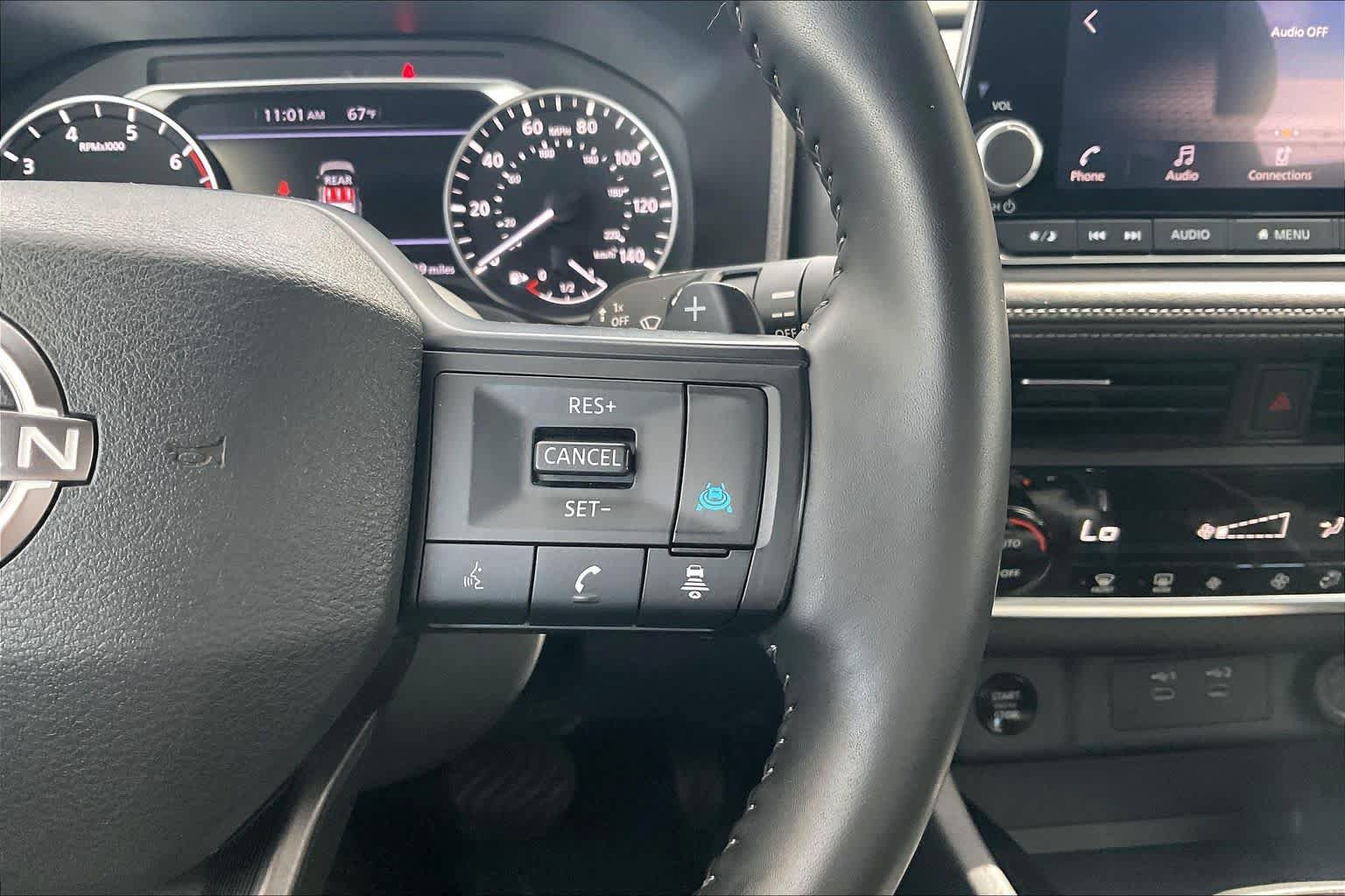 Used 2025 Nissan Rogue SV FWD image 49