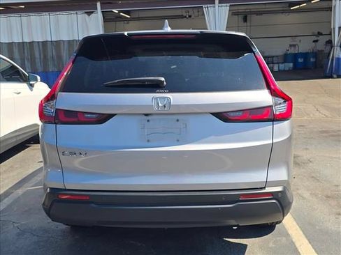 Used 2023 Honda CR-V EX-L image 9