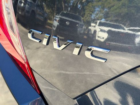 Used 2016 Honda Civic EX image 9