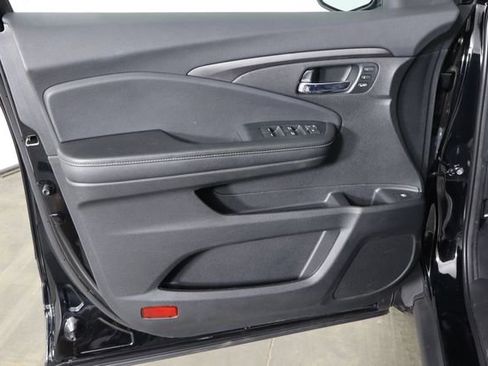 Used 2023 Honda Ridgeline RTL image 19