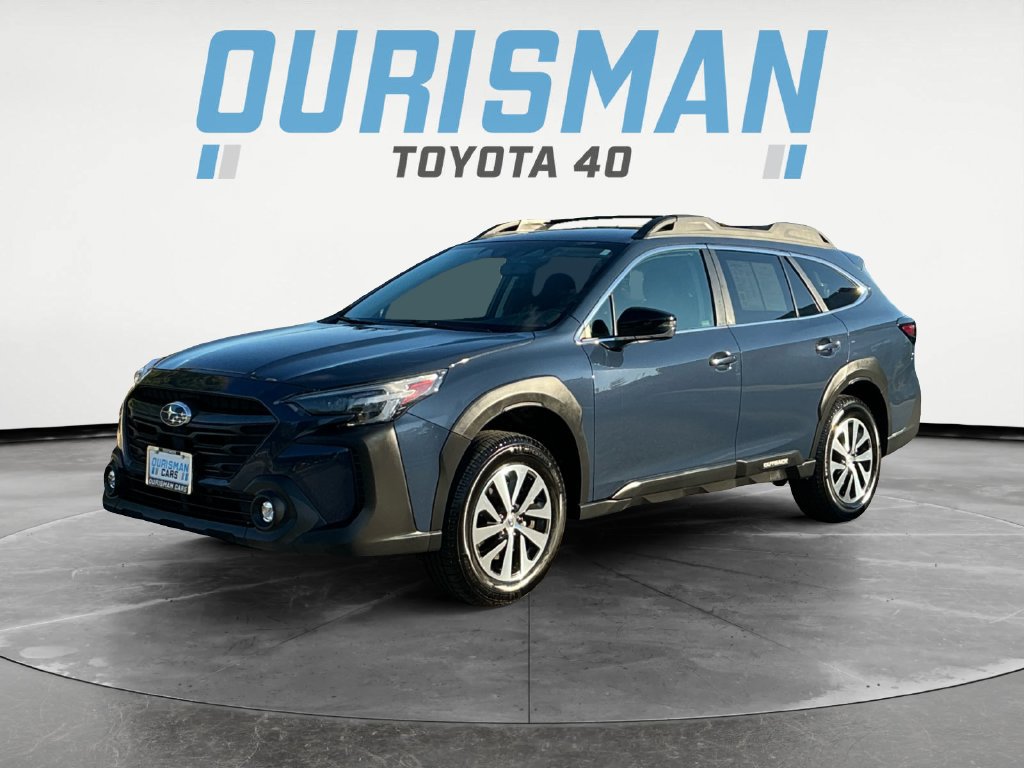 Used 2024 Subaru Outback Premium AWD/4WD image 3