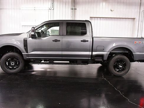 New 2026 Ford F250 XL image 4