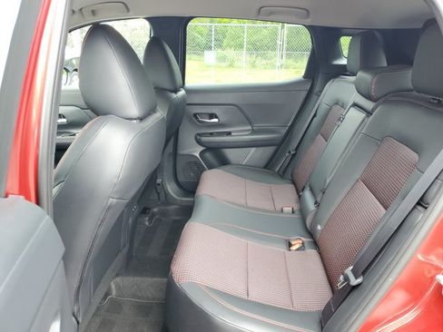 Certified 2026 Nissan Kicks SR FWD image 24