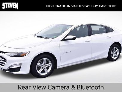 Used 2024 Chevrolet Malibu LT