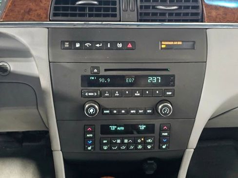 Used 2005 Buick LaCrosse CXS w/ Chrome Appearance Package image 32