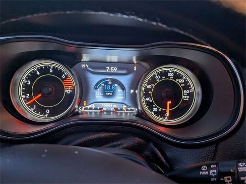 Certified 2020 Jeep Cherokee Limited image 16