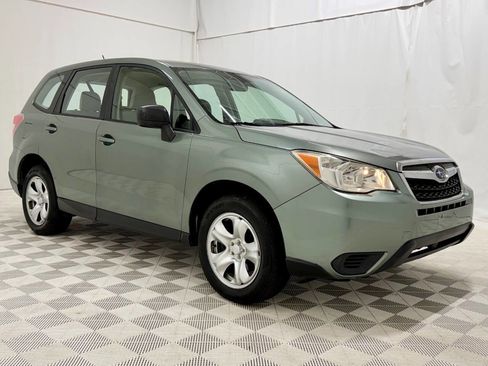 Used 2014 Subaru Forester 2.5i image 3