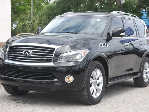 Used 2013 INFINITI QX56 2WD w/ Theater Pkg image 2