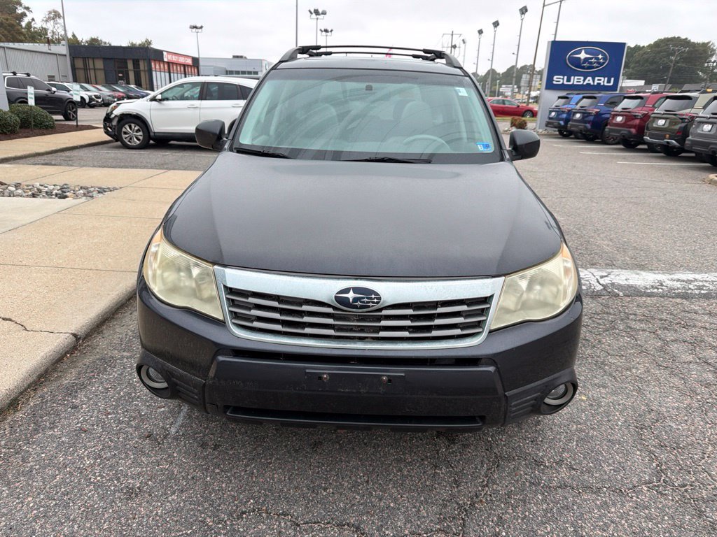Used 2010 Subaru Forester 2.5X Limited AWD/4WD image 4