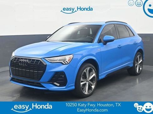 Used 2022 Audi Q3 2.0T Premium Plus AWD/4WD image 1
