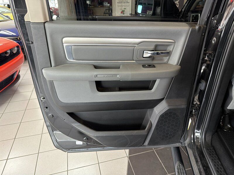 Used 2019 RAM 1500 Big Horn AWD/4WD image 20