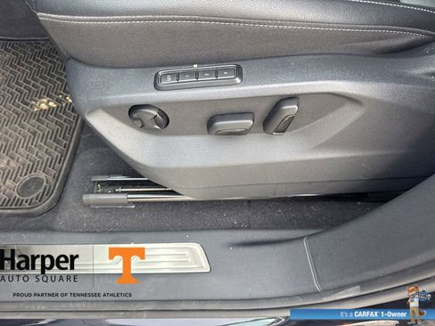 Used 2019 Volkswagen Atlas SEL image 18