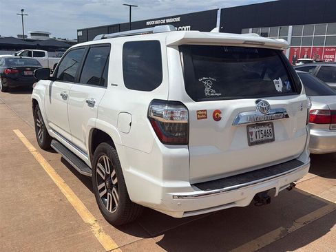 Used 2018 Toyota 4Runner Limited RWD image 11