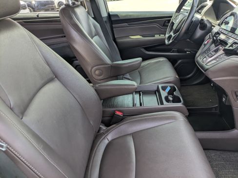 Used 2021 Honda Odyssey EX-L image 12