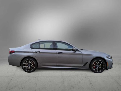 Certified 2023 BMW 540i xDrive w/ M Sport Package image 9
