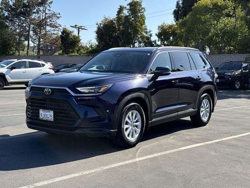 Certified 2024 Toyota Grand Highlander AWD image 1