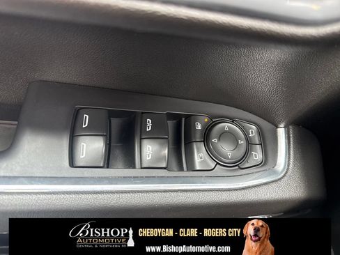 Used 2022 Chevrolet Silverado 1500 LTZ AWD/4WD image 25