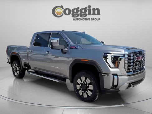 New 2026 GMC Sierra 3500 Denali w/ Technology Package image 16