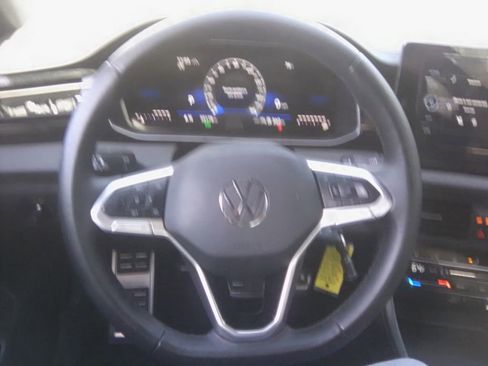 Used 2025 Volkswagen Jetta Sport FWD image 8