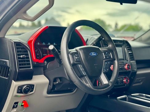 Used 2018 Ford F150 XL w/ Equipment Group 101A Mid AWD/4WD image 14