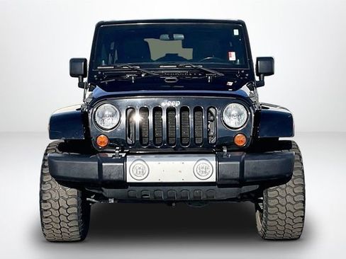 Used 2012 Jeep Wrangler Unlimited Sahara w/ Connectivity Group image 3